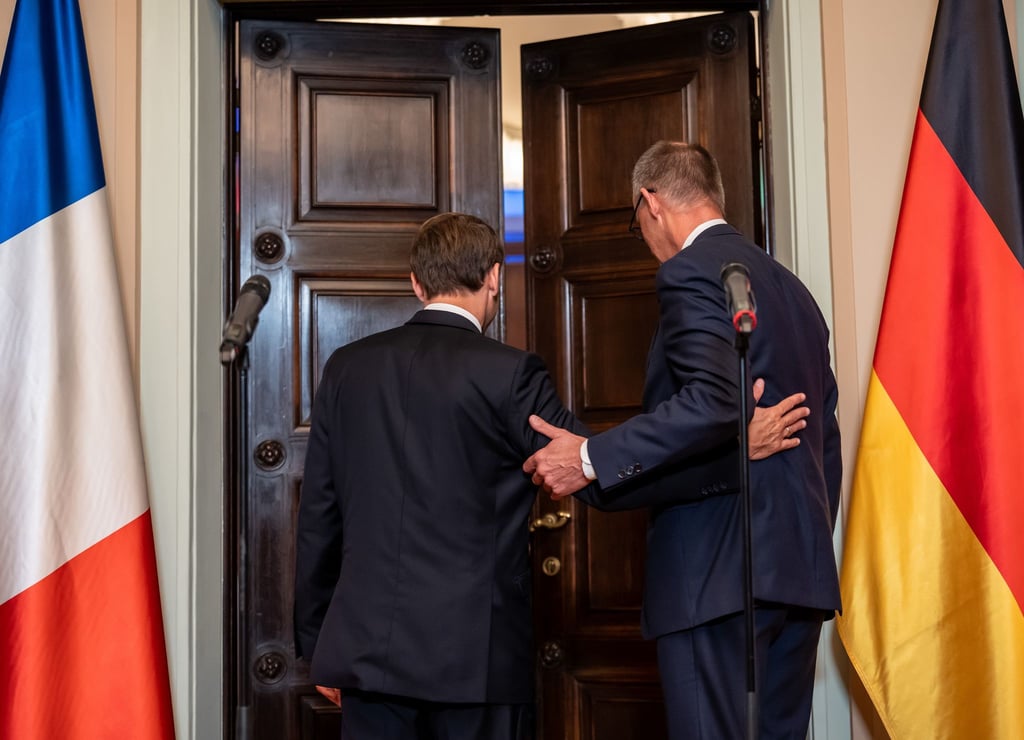 Merz deutet bei Macron-Besuch mögliche Einigung im Zollstreit an