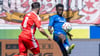 Im Mai spielte Bocar Baro (r.) noch gegen den HFC. Darf er nun am Samstag erstmals im rot-weißen Trikot ran?