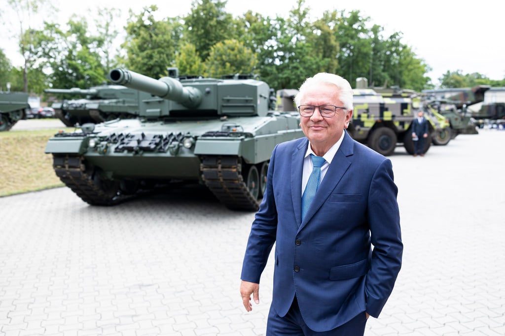 Hat das VW-Werk in Osnabrück im Blick: Rheinmetall-Chef Armin Papperger.
