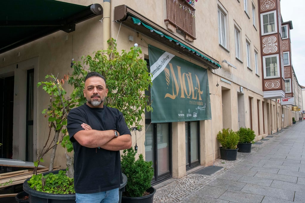 Mohamed Gönen hat das Alibaba übernommen und wird es als "Mola" wiedereröffnen.