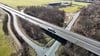 Sie soll bald abgerissen und neu gebaut werden: die Brücke "Vi1" im Zuge der Harz-Autobahn A36 über die Bundesstraße B241, einen Wirtschaftsweg und die Oker.