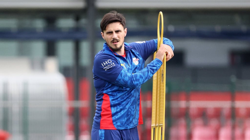 Eljif Elmas im RB-Trainingslager in Donaueschingen.