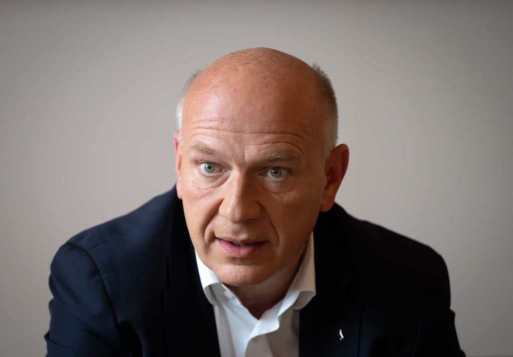 Berlins Regierender Bürgermeister Kai Wegner will viele CSD-Wagen besuchen.