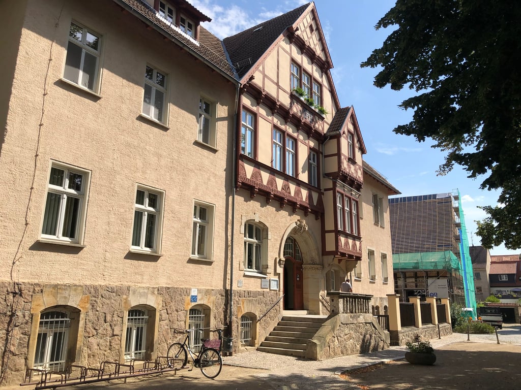 Das Hallenbad in Quedlinburg ist eine der städtischen Einrichtungen.