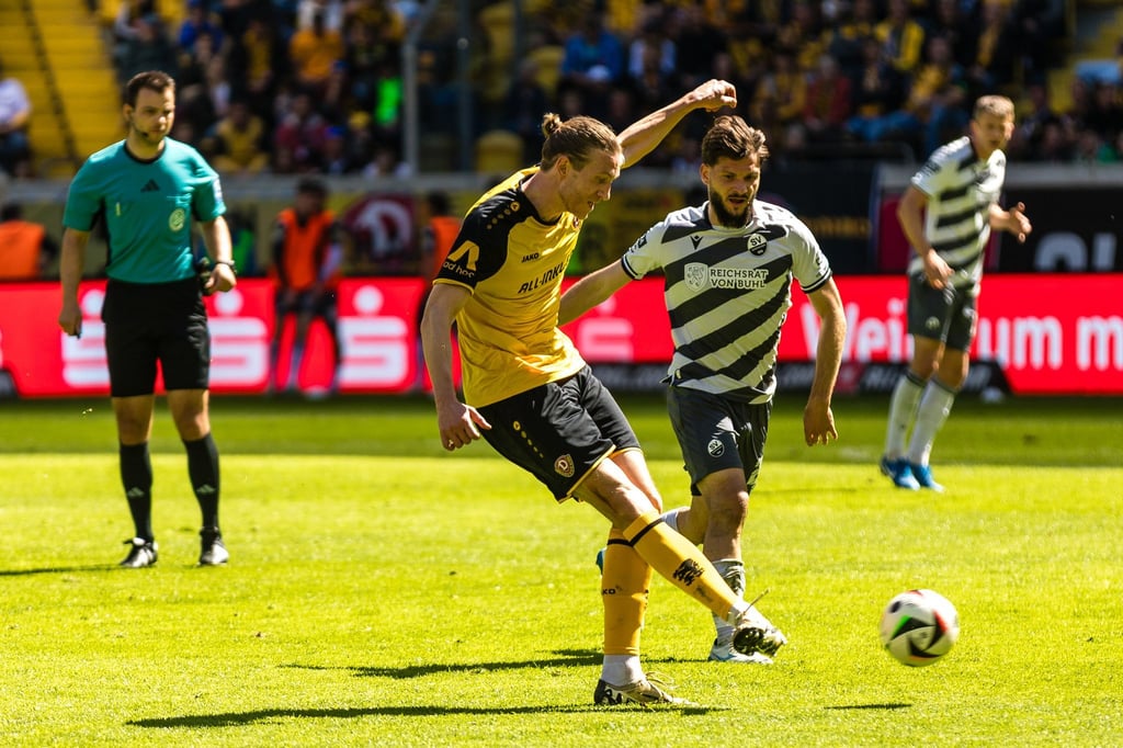 Dynamos Vinko Sapina markierte gegen den SC Freiburg den Führungstreffer.