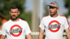 Ein BIld mit Regelmäßigkeit: Co-Trainer Sascha Prüfer (l.) und Chefcoach Robert Schröder im gleichen Shirt. 