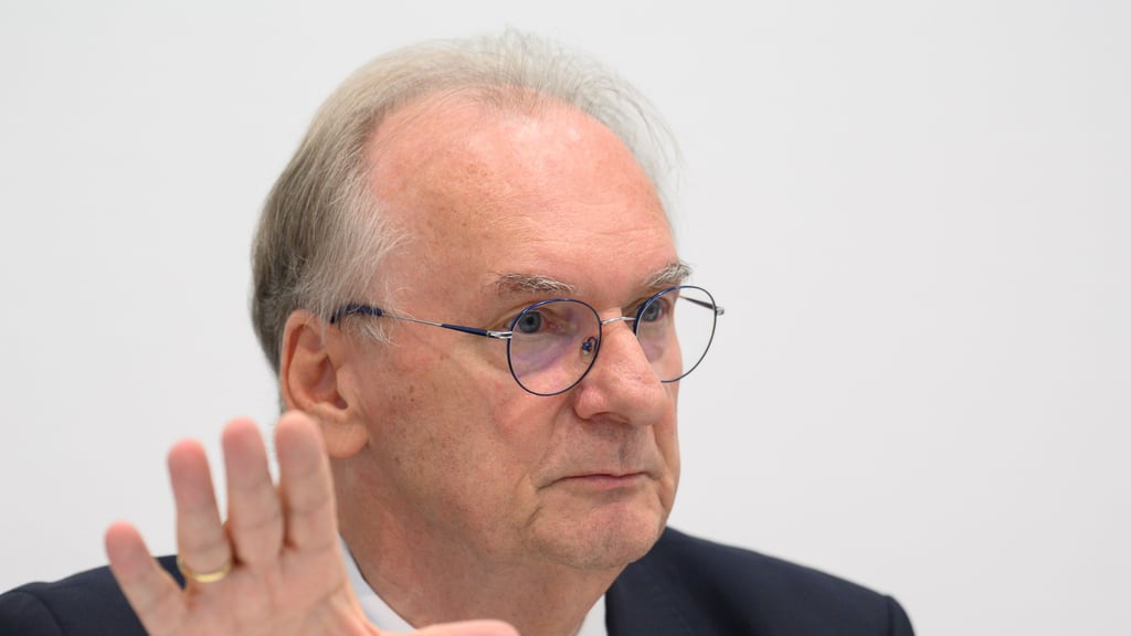 Ministerpräsident Reiner Haseloff setzt auf neue Investoren für Magdeburg.