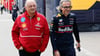 Laurent Mekies (r), hier neben Ferrari-Teamchef Frederic Vasseur, ist der neue Boss von Red Bull Racing.