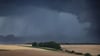 Gewitter und Regen wird vor allem im Süden und Osten Deutschlands erwartet. (Symbolbild)