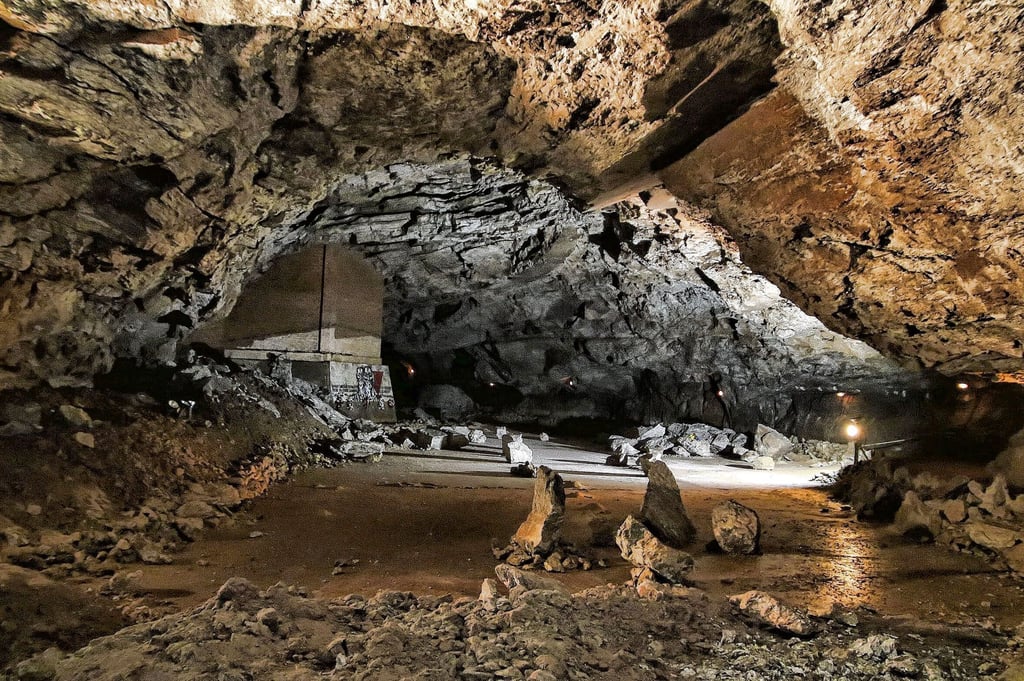 Die Karsthöhle Heimkehle ist ein Winterquartier für zahlreiche Fledermäuse.