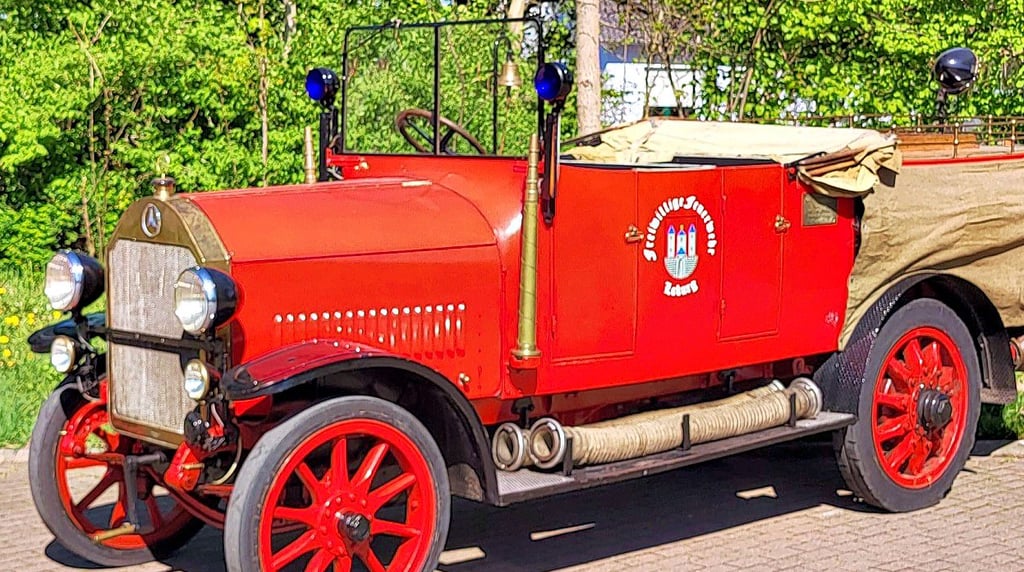 Seit 1925 gehört die „LF12“ zu Loburg - Motor und Fahrgestell sind von der Firma Benz, Pumpe und Aufbau von der Firma Koebe aus Luckenwalde.