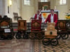 Angela Reinking spielt zusammen mit Armin Woska in der Merseburger Stadtkirche St. Maximi. 
