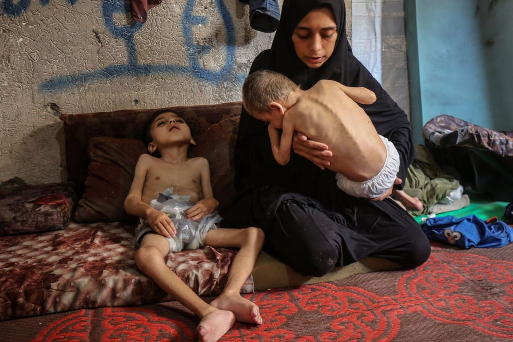 Israel weist den Vorwurf des Aushungerns zurück.