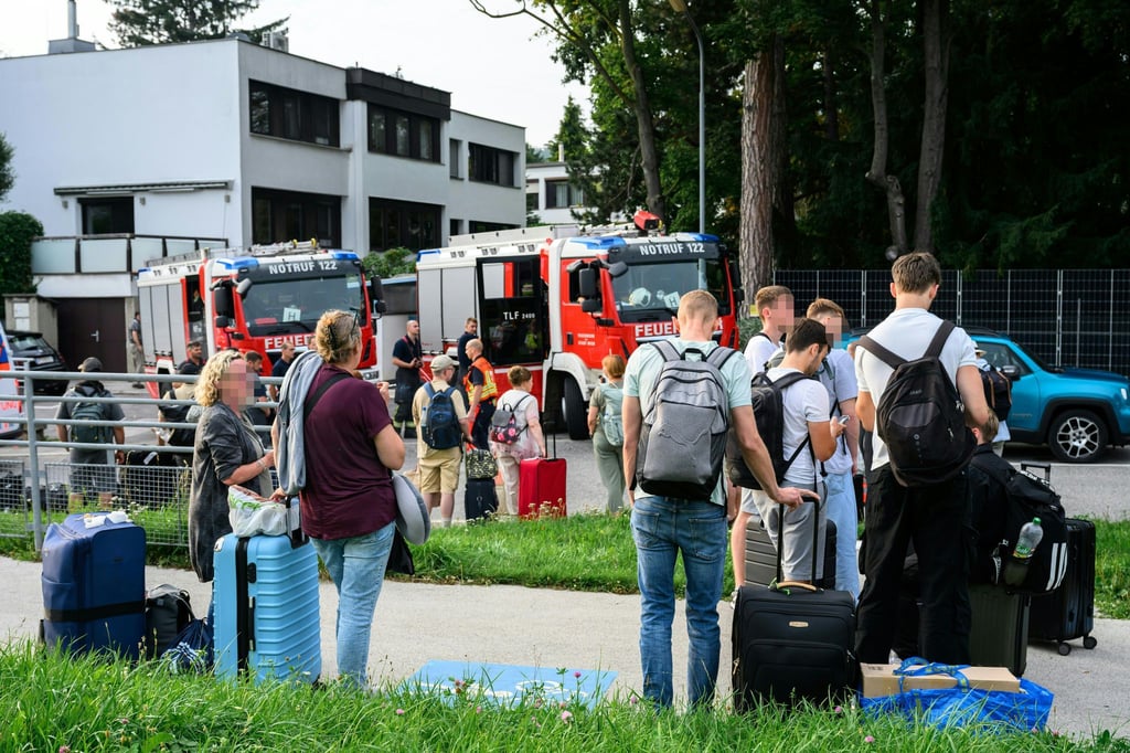 Das Problem sei der Zug gewesen, teilte ein Sprecher der österreichischen Bahnen ÖBB mit.