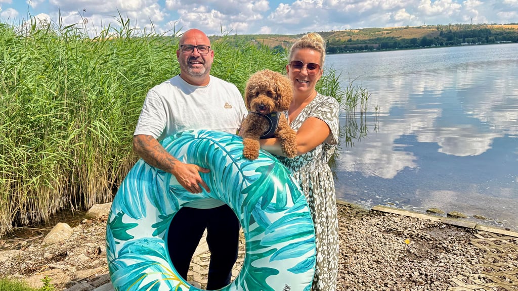 Nico und Mandy Brandtner vom Verein "Herzensangelegenheit" freuen sich auch in diesem Jahr wieder auf das große Benefizschwimmen, diesmaöl unter dem Titel „Der See ruft!“