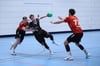 Noah Hensen (am Ball) reist mit Monty Kleinsteuber zum Medaillenkampf nach Ägypten.