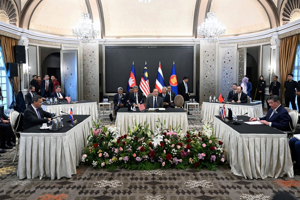 Das Treffen fand am Nachmittag in Malaysia statt.