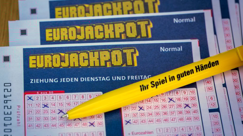 Erneut wurde der Eurojackpot geknackt. Bereits zum vierten Mal innerhalb von fünf Wochen geht damit ein Lotto-Gewinn nach Sachsen-Anhalt.