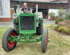 Marco Treppau sitzt auf seinem RS 01/40 Pionier - eines von vielen DDR-Mobilen, die der 46-Jährige aus Bornum besitzt.