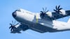 Zwei Airbus A400M der Luftwaffe sind auf dem Weg nach Jordanien, um anschließend Hilfsgüter über dem Gazastreifen abzuwerfen