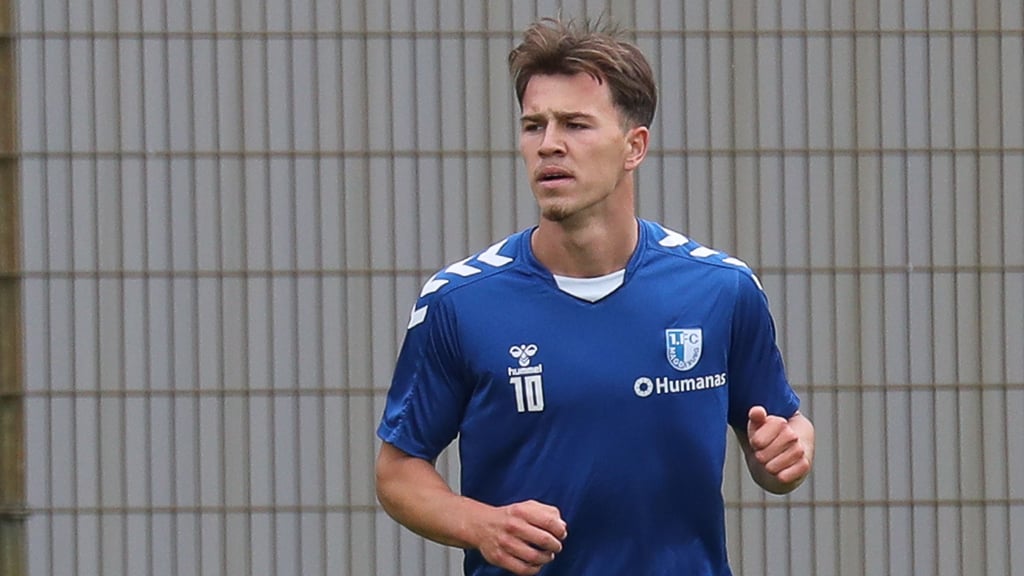 Noah Pesch wird von Borussia Mönchengladbach eine Saison lang an den 1. FC Magdeburg verliehen.