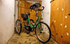 Mit diesem dreirädrigen Fahrrad ist Noah unterwegs. Den Verantwortlichen beim Augustinuswerk war dies für den Elberadweg zu heikel.