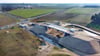 Eine Brücke, ganz ähnlich dieser über die künftige A14  bei Seehausen Vielbaum, soll zwischen Samswegen und Jersleben errichtet werden. Laut aktuellen Plänen wird eine Umleitung eingerichtet.