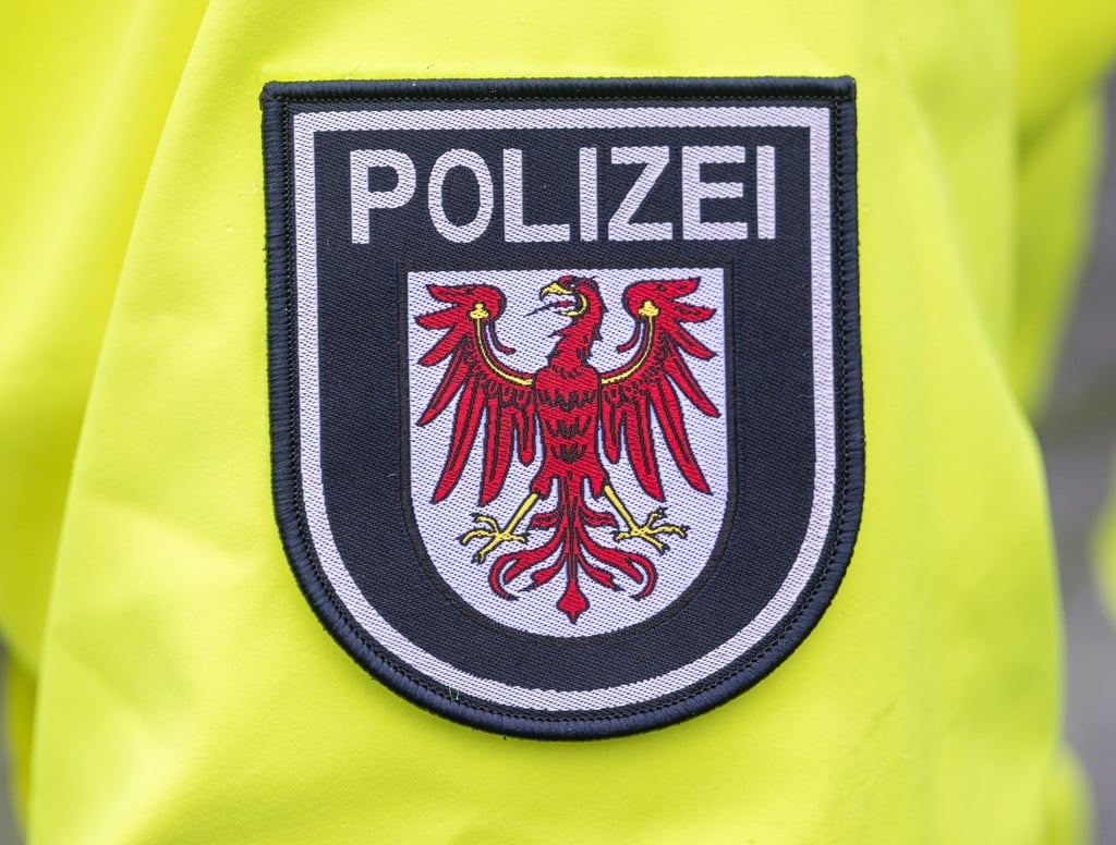 Gegen zwei Kommissaranwärter an der Hochschule der Polizei Brandenburg gibt es Vorwürfe wegen Volksverhetzung. (Symbolbild)