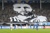 In der Vergangenheit erinnerten die Fans des FCM mit Choreos mehrfach an Hannes Schindler. Dem Spiel gegen den HFC bleiben sie nun fern. 