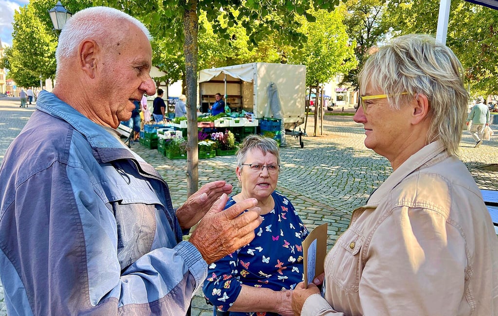 Erhard und Ursula Weinhauer beschwerten sich bei Bernburgs Oberbürgermeisterin Silvia Ristow.