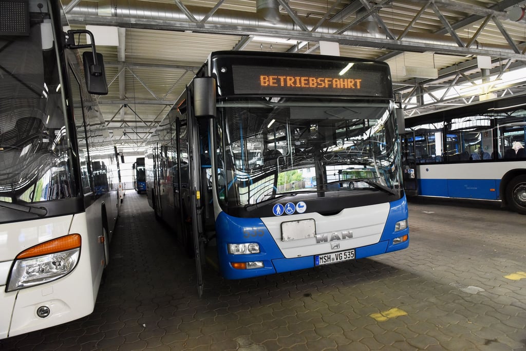 Ab 1. August 2025 gibt es einen neuen Fahrplan der Verkehrsgesellschaft Südharz (VGS). Neben neuen On-Demand-Bussen, die dazu kommen, werden auch einige Fahrten gestrichen.