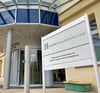 Die Helios Klinik Jerichower Land ist im westlichen Bereich von Burg an der August-Bebel-Straße zu finden.