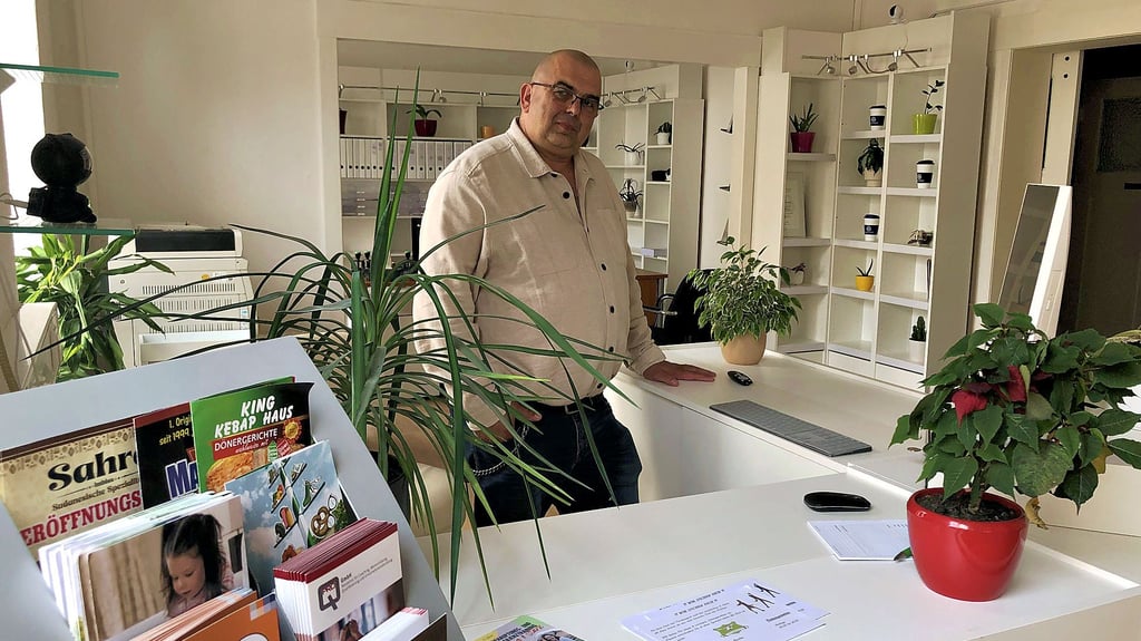 Marcus Geiger hat in der Roßlauer Karl-LIebknecht-Straße 2 ein Dienstleistungszentrum etabliert. Die große Neueröffnung wird am 23. August gefeiert von 10 bis 16 Uhr.