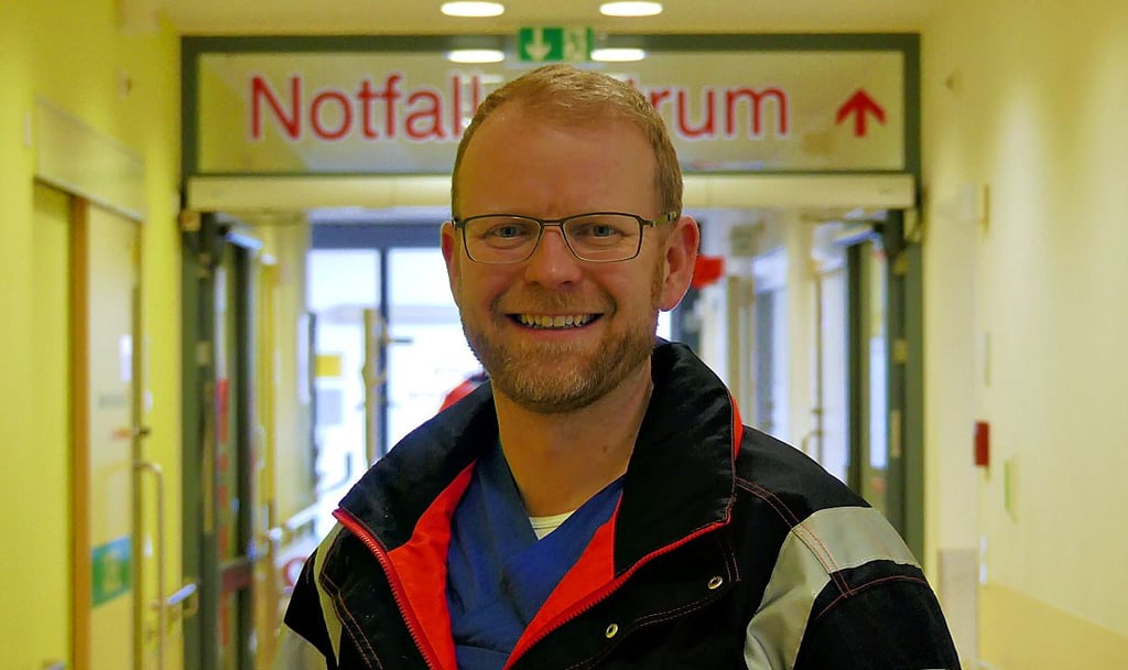 Hartmut Stefani ist Chefarzt für Notfall- und Akutmedizin.