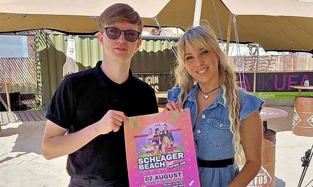 Annemarie Eilfeld und Ferenc Lehe von der Kulturfabrik freuen sich auf das erste Schlager Beach Open Air an der Kufa.
