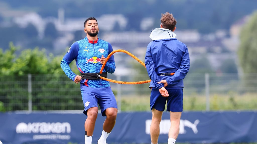 Benjamin Henrichs im Individualtraining mit Reha-Coach Mark Palmer.