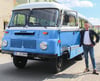 Der blau-weiße Robur LO 20 ist das Prachtstück von Marcus Edner. 