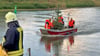 Sie braucht nur noch geschmückt zu sein, die Coloradotanne, dann könnte die Feuerwehr Rosenburg auch an der Spaßregatta des Saalebadetages teilnehmen. 