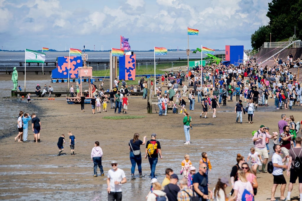 Mehrere Tausend Besucherinnen und Besucher werden zur diesjährigen Auflage des „Watt en Schlick Festival“ im friesischen Dangast erwartet.
