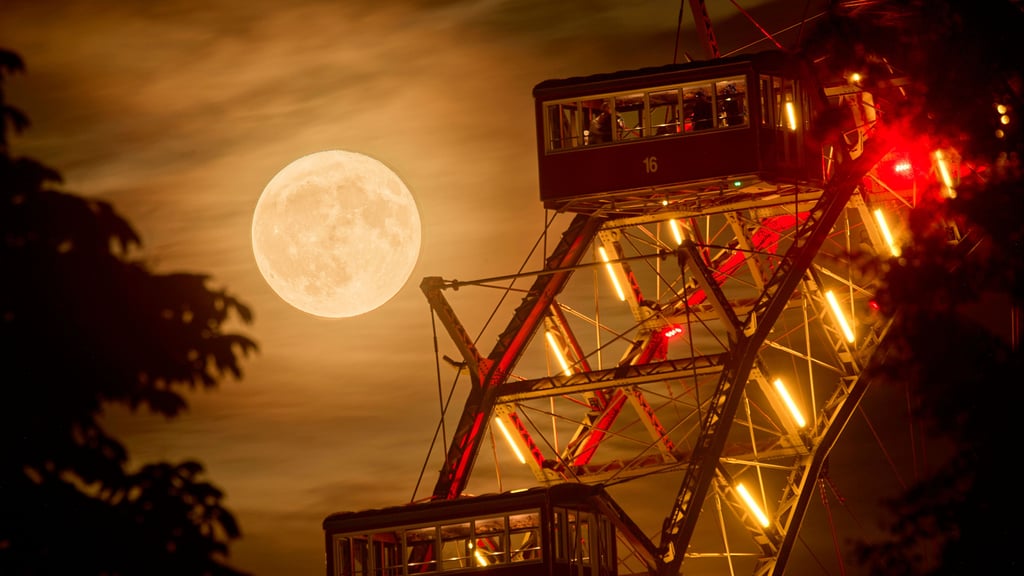 Mondfinsternis, Blutmond und Mini-Mond: Spektakuläre Himmelsereignisse wird es auch wieder im Jahr 2025 geben.