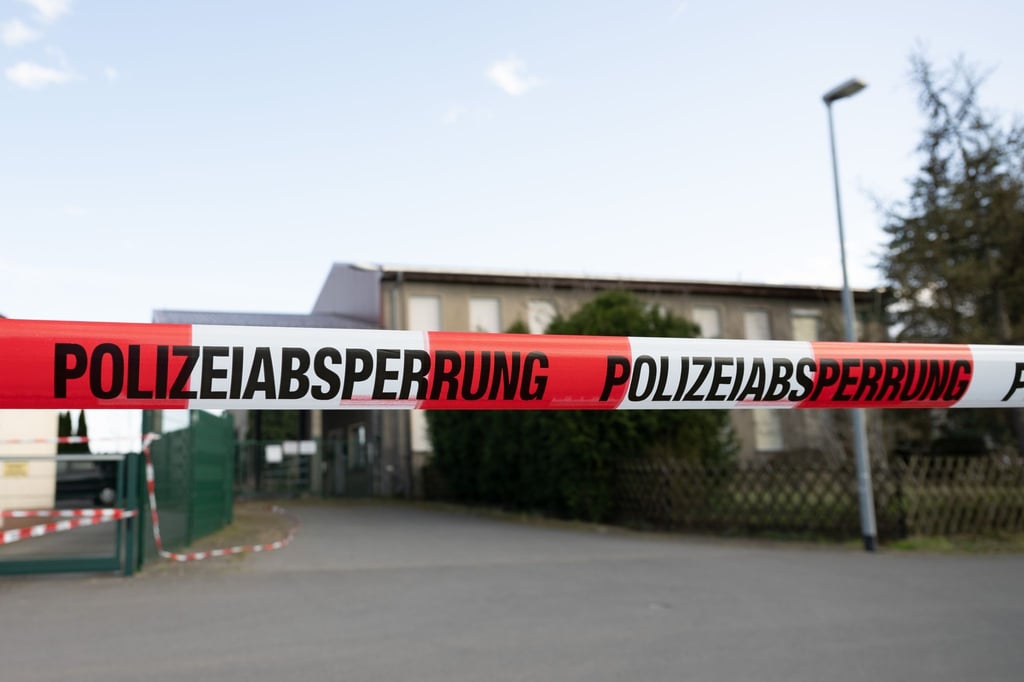 Grausiger Fund: Anfang April entdeckte der Mitarbeiter eines Agrarbetriebs im Landkreis Meißen zwei Tote in einem Güllebecken (Archivbild)