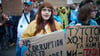 Gegen die ausufernde Korruption in der Ukraine hatte es zuletzt auch die größten Proteste seit Beginn des russischen Angriffskrieges gegeben. (Archivbild)