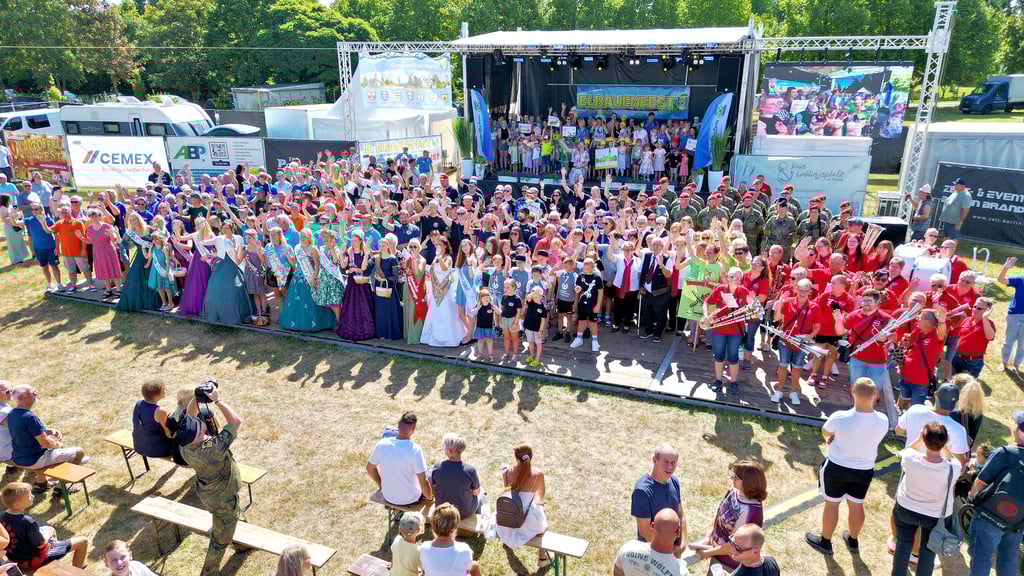 Am nächsten Wochenende findet auf dem Festplatz am Pareyer Jugendhaus das Elbauenfest mit dem Fest der Vereine statt.