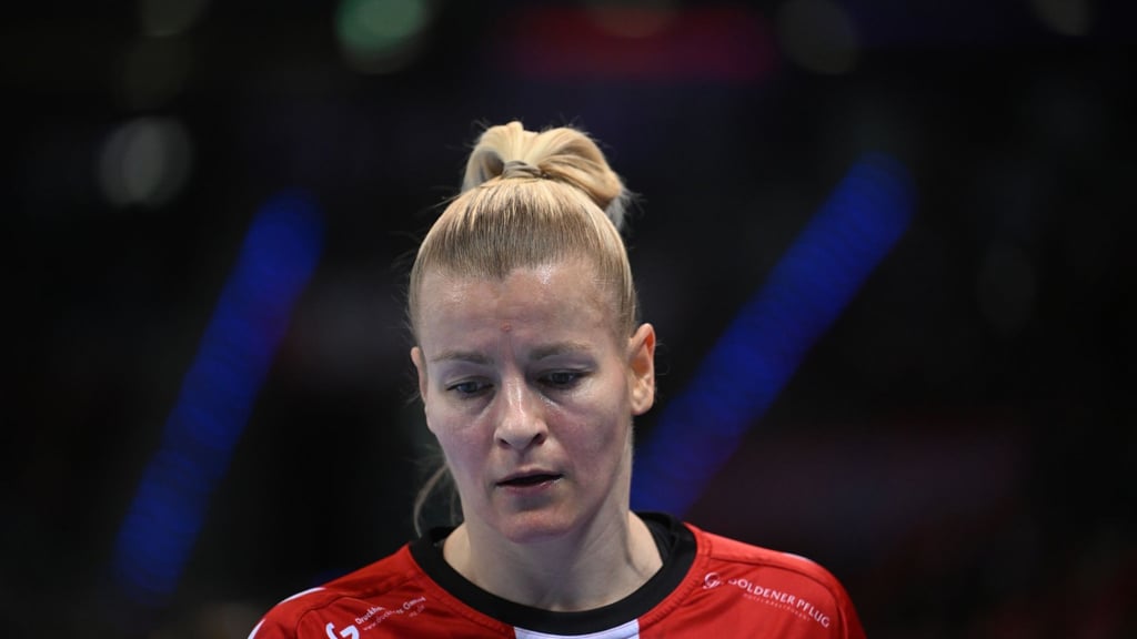 Nationalspielerin Antje Döll und die HB Ludwigsburg sind in finanzielle Schwierigkeiten geraten.