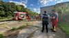Polizei und Feuerwehr am Stawo in Wolfen. 