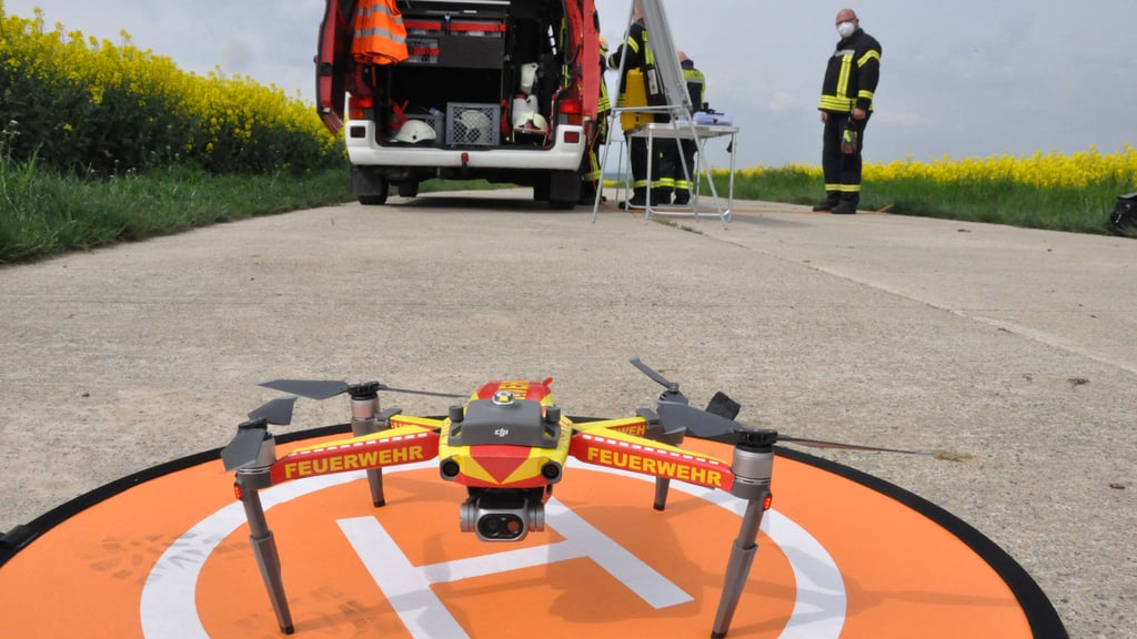 Eine der größten Herausforderungen für die Osterwiecker Ortsfeuerwehren sieht Stadtwehrleiter Olaf Chrost in der Beschaffung moderner Technik. Die freiwillige Feuerwehr in Osterode unterstützt bei Einsätzen mit ihrer Drohne beispielsweise aus der Luft .
