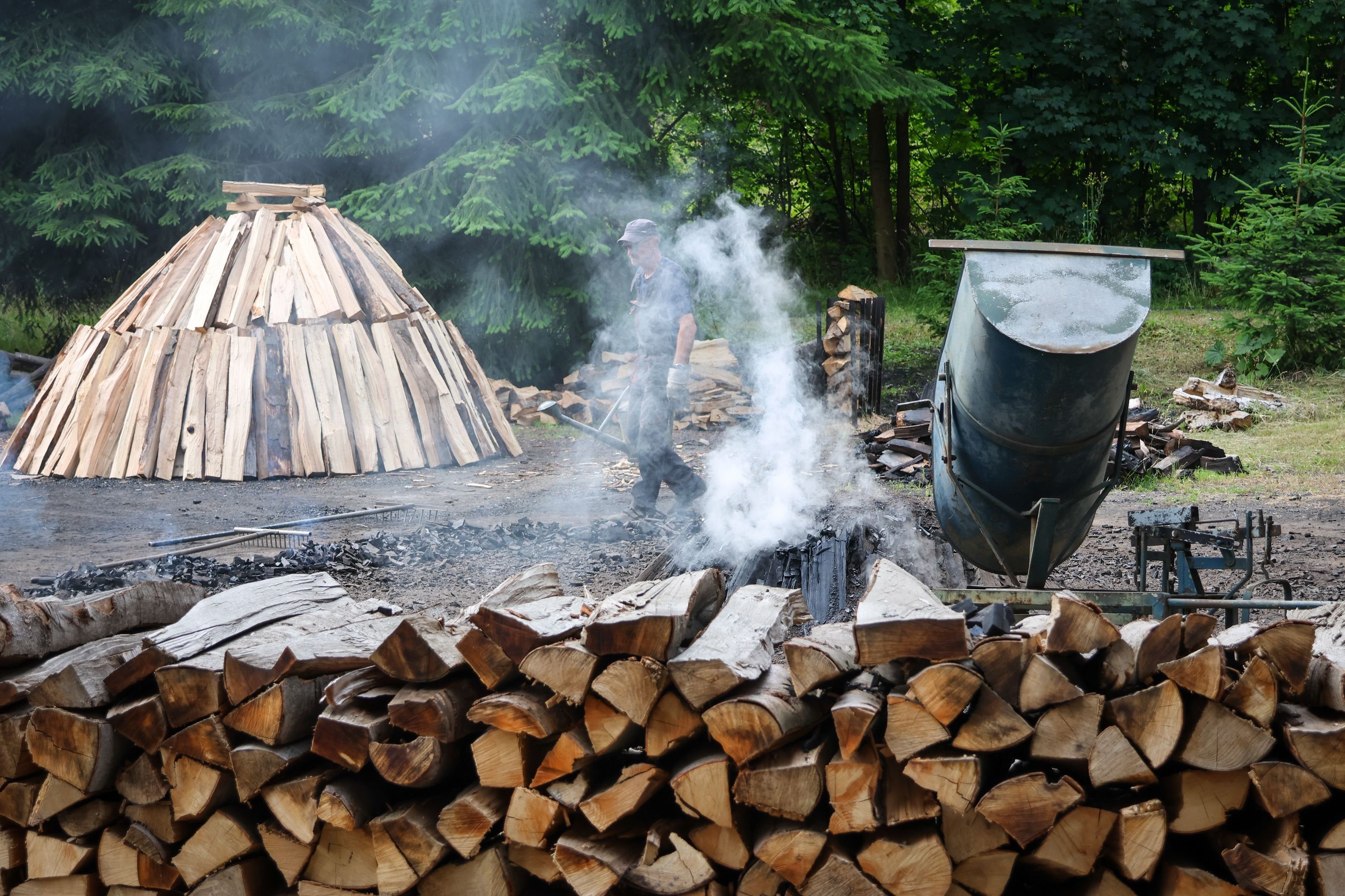 Museum zeigt Jahrhunderte altes Handwerk: Köhlerfest wird im Harz gefeiert: Darauf können sich die Besucher 2025 freuen