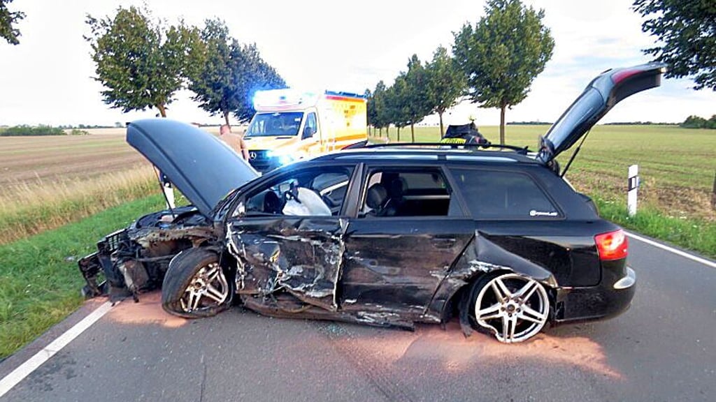 Der schwere Unfall ereignete sich auf der B 180.