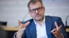 Fraktionschef Werner Graf soll die Grünen 2026 als Spitzenkandidat in die Wahl zum Berliner Abgeordnetenhaus führen.