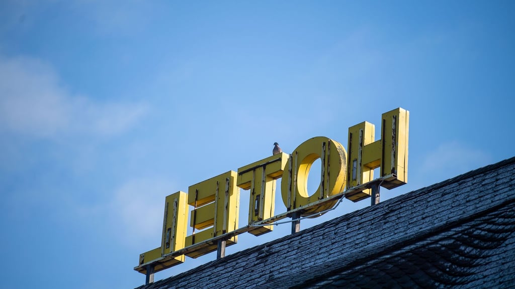 Die Zusammenarbeit mit Booking.com ist für viele Hotels alternativlos. (Symbolbild)